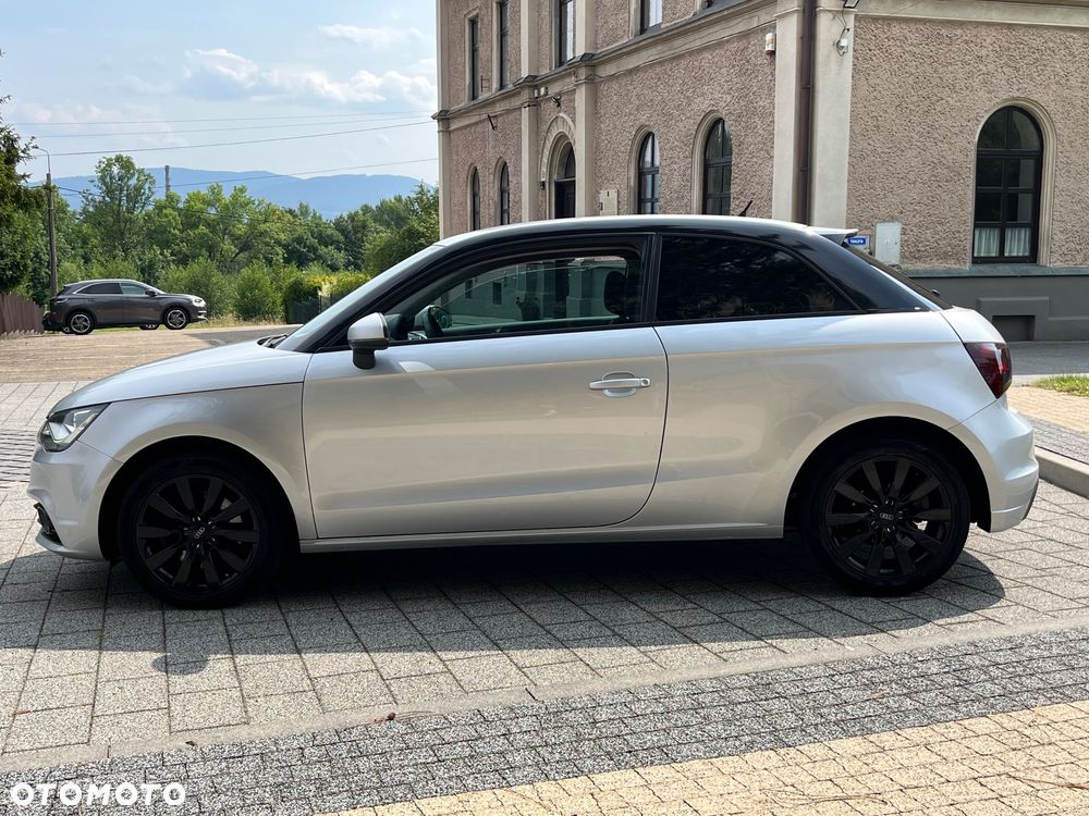 Audi A1 Sportback 1.6 TDI S line edition - 6
