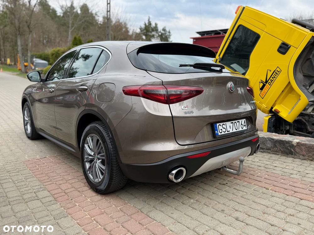 Alfa Romeo Stelvio 2.0 Turbo Super Q4 - 9