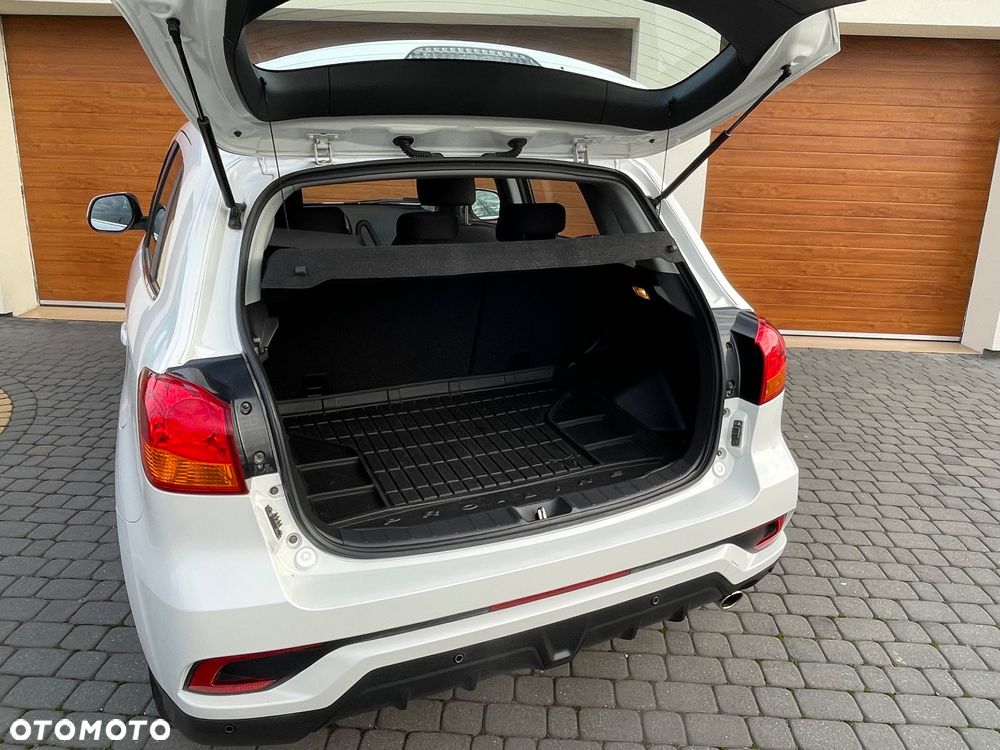 Mitsubishi ASX - 6