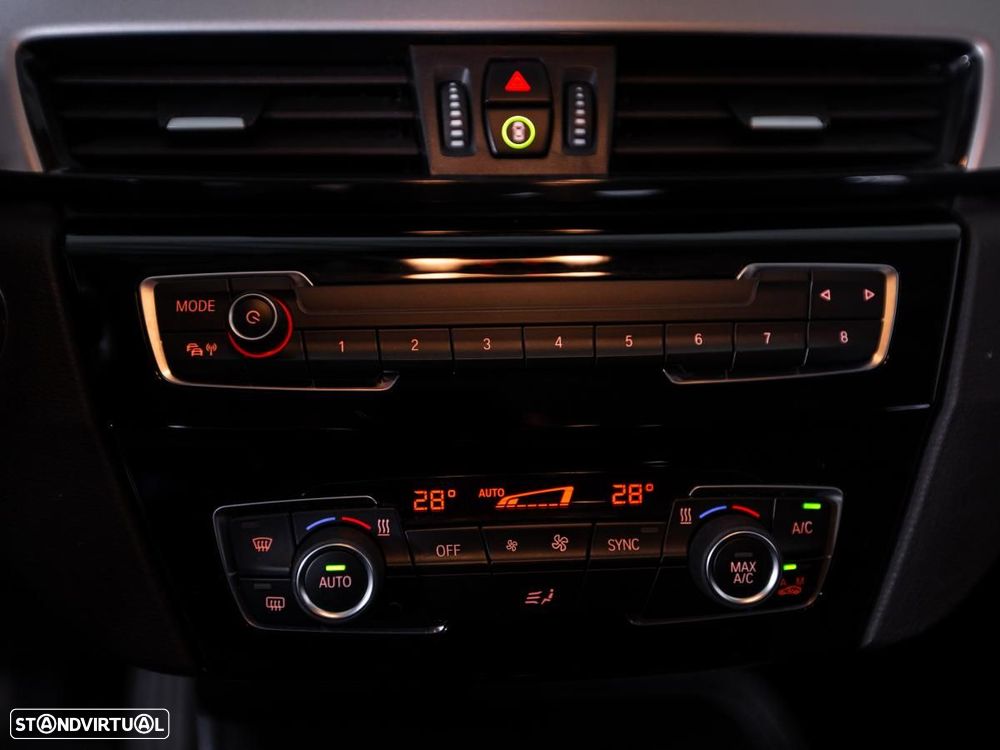 BMW X1 16 d sDrive - 18