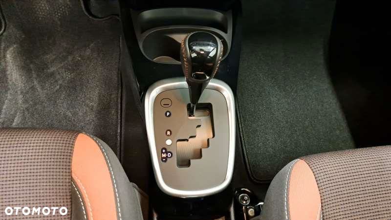 Toyota Yaris 1.5 Selection CVT - 16