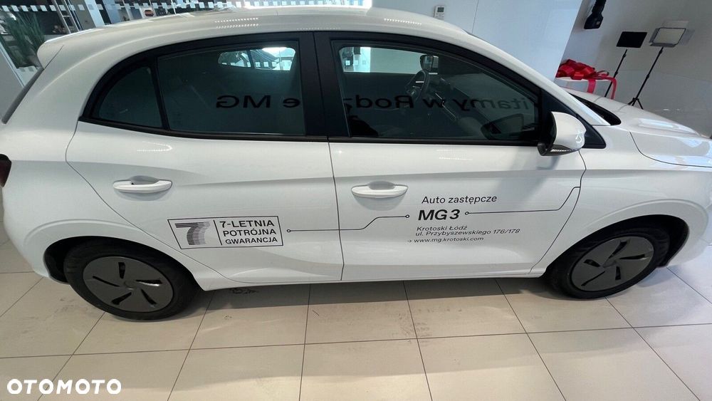 MG MG3 - 4