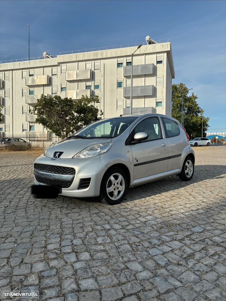 Peugeot 107 1.0 Black&Silver - 3