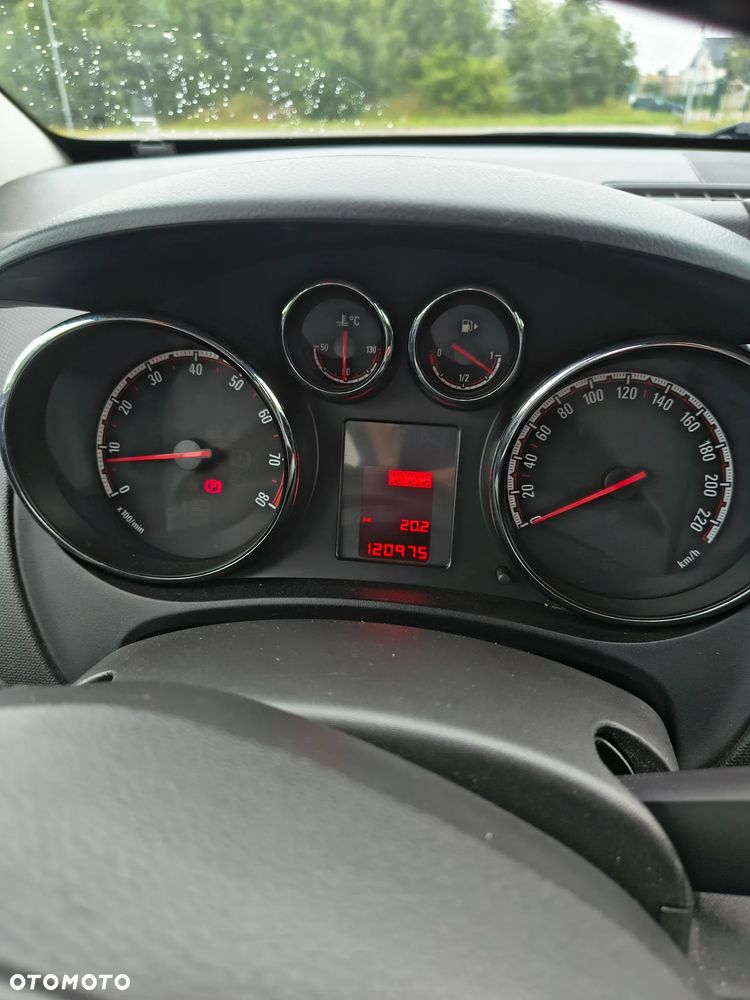 Opel Meriva - 25