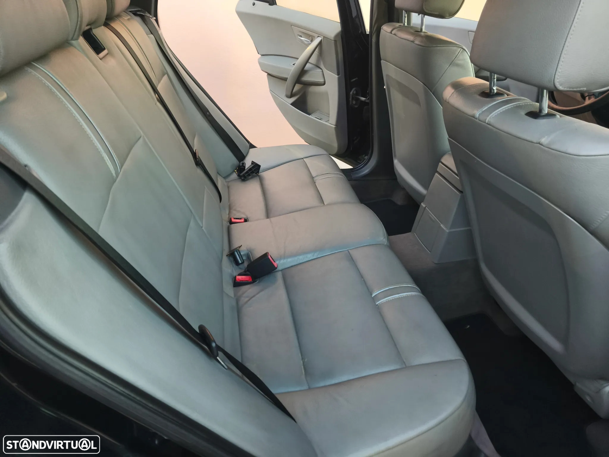 BMW X3 2.0 d SE - 25