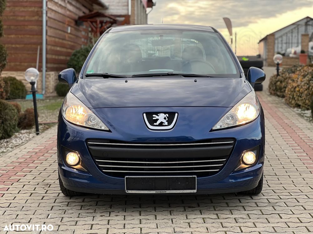 Peugeot 207 1.4 E Premium - 9