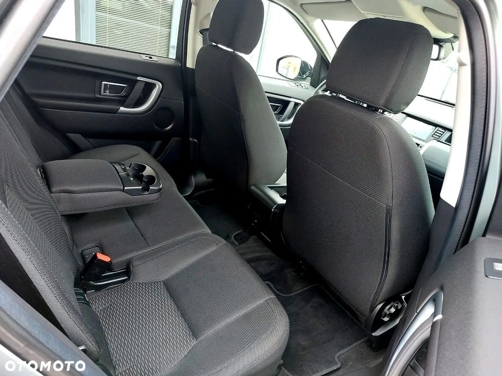 Land Rover Discovery Sport - 19