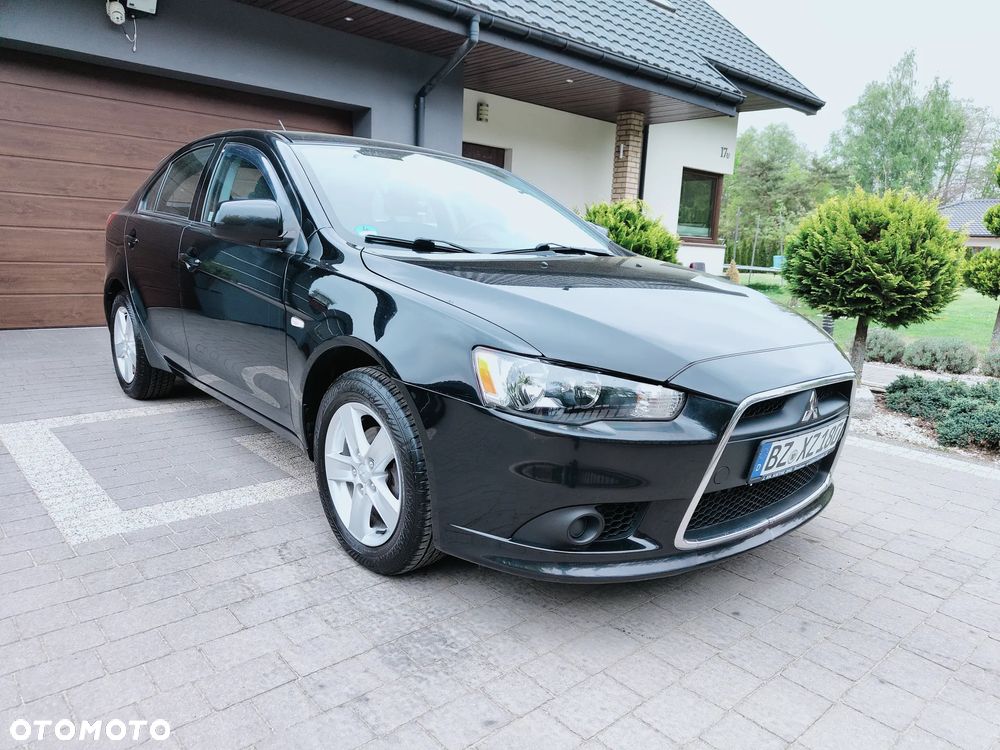 Mitsubishi Lancer 1.8 Intense - 27