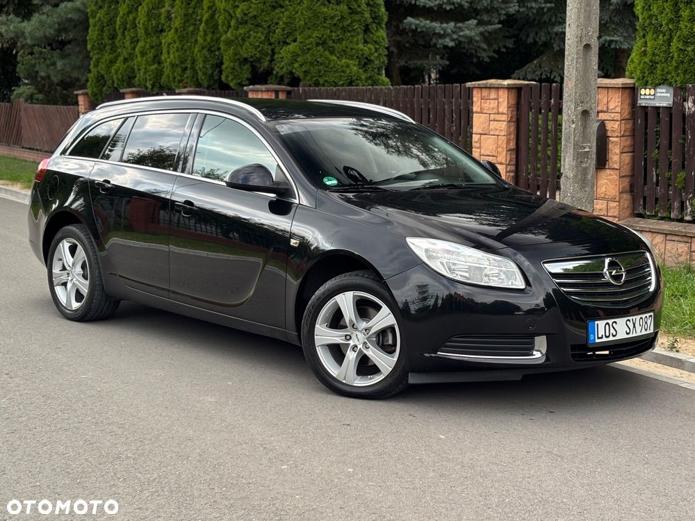 Opel Insignia 1.8 - 10