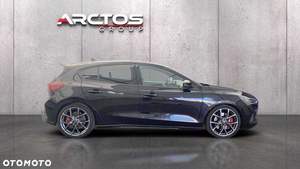 Ford Focus 2.3 EcoBoost ST X - 7