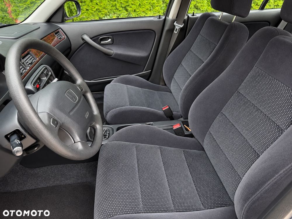 Honda Civic 1.4i S - 12
