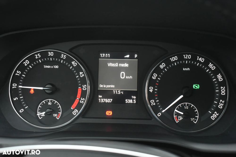 Skoda Octavia 2.0 TDI DSG Ambition - 7