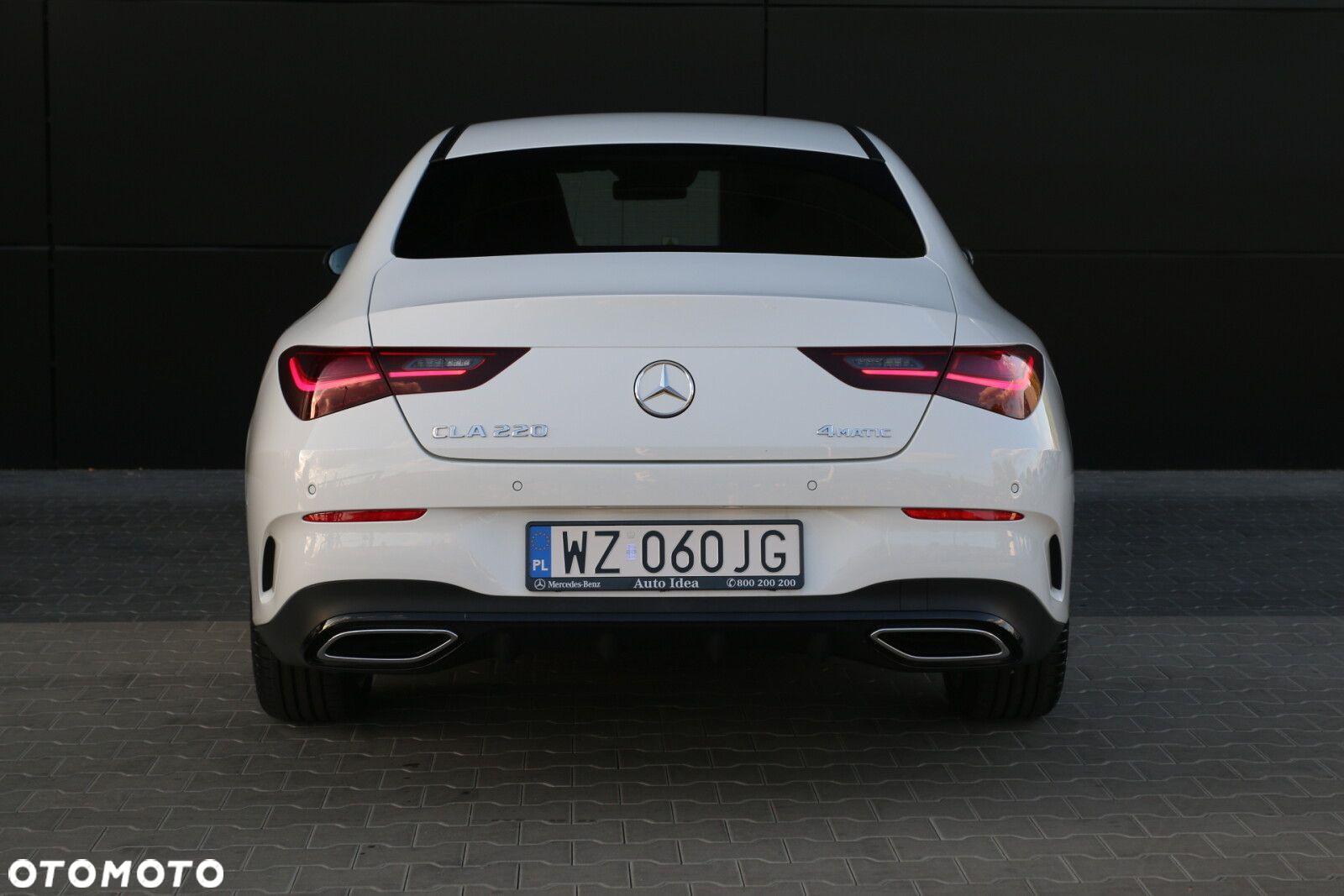 Mercedes-Benz CLA 220 4-Matic AMG Line 7G-DCT - 7