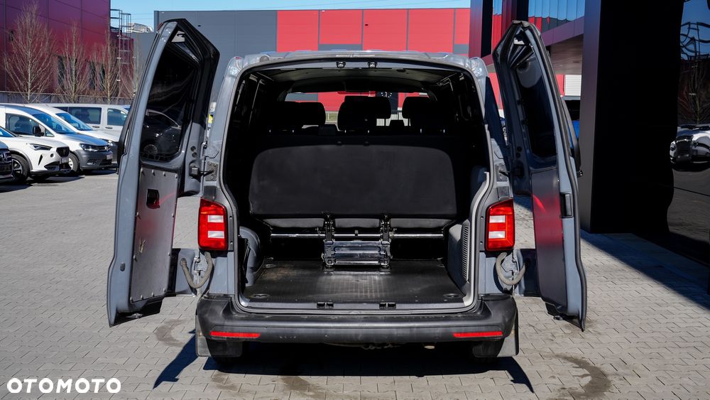 Volkswagen Transporter - 5