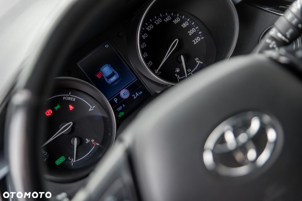 Toyota C-HR 2.0 Business-Edition - 20