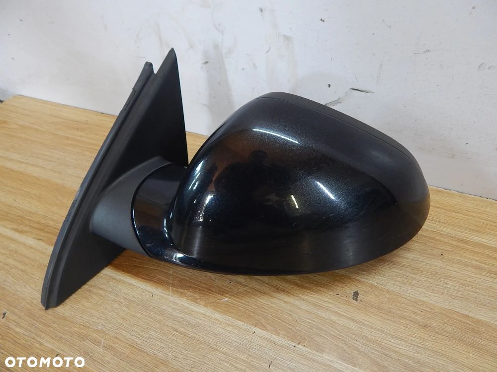 Lusterko LEWY przód zewnętrzne składane Opel Insignia A 08-17 Z22C czarny Łuków części - 1