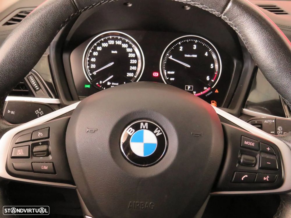 BMW X1 16 d sDrive xLine Auto - 17