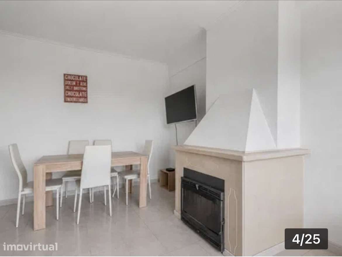 Apartamento T2 com garagem em Porto Salvo - Grande imagem: 3/19