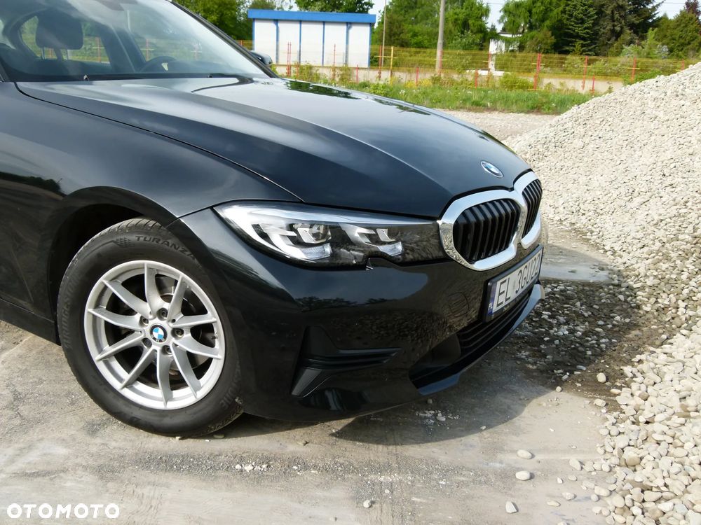 BMW Seria 3 320d Efficient Dynamics - 20