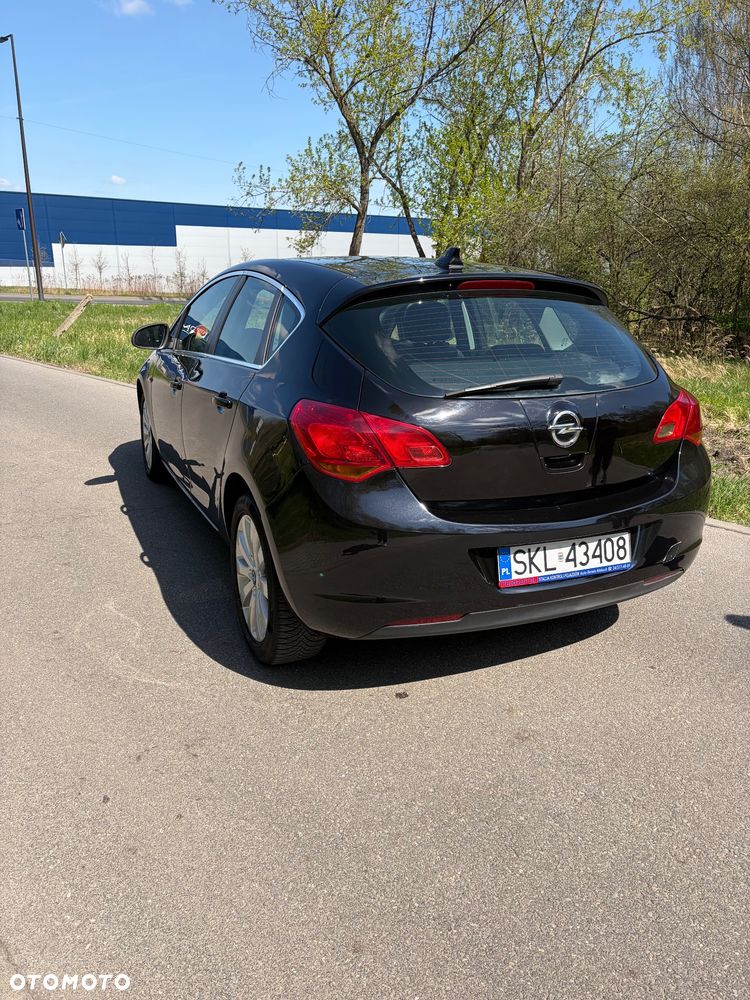 Opel Astra 1.7 CDTI Enjoy - 2