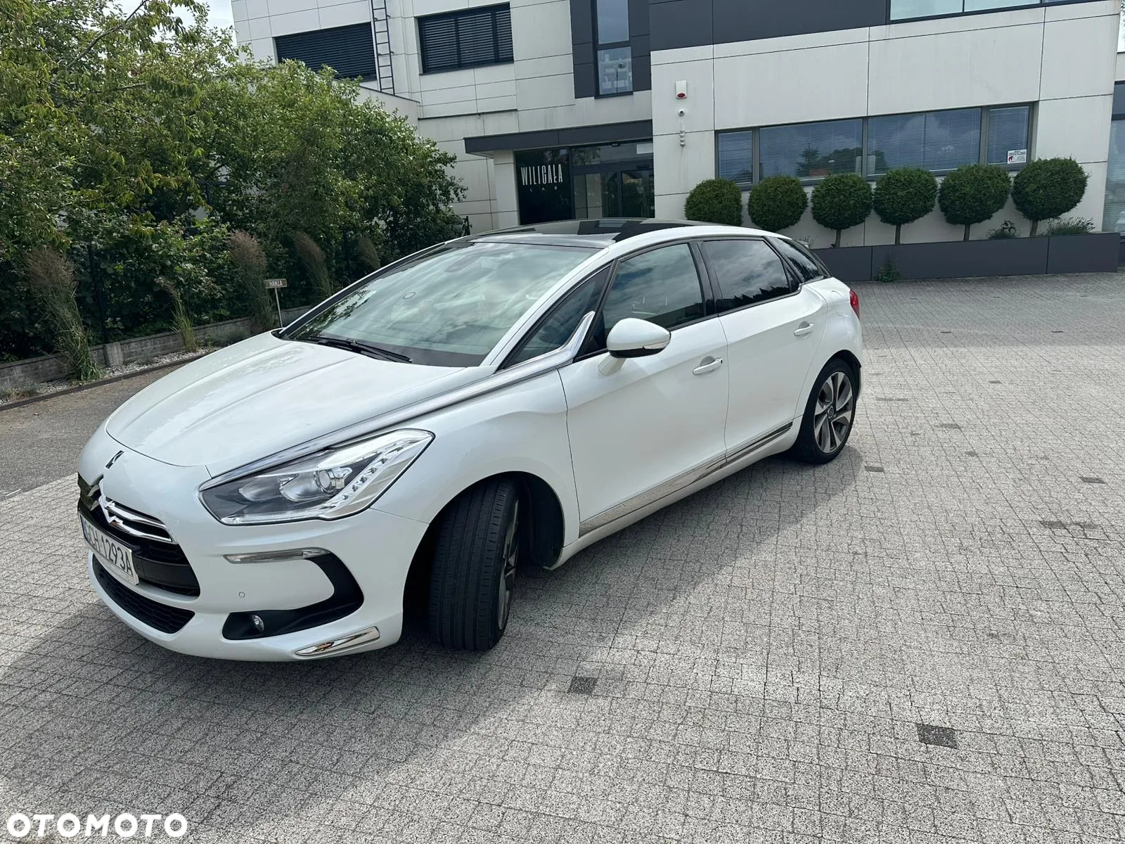 Citroën DS5 1.6 THP SoChic - 10