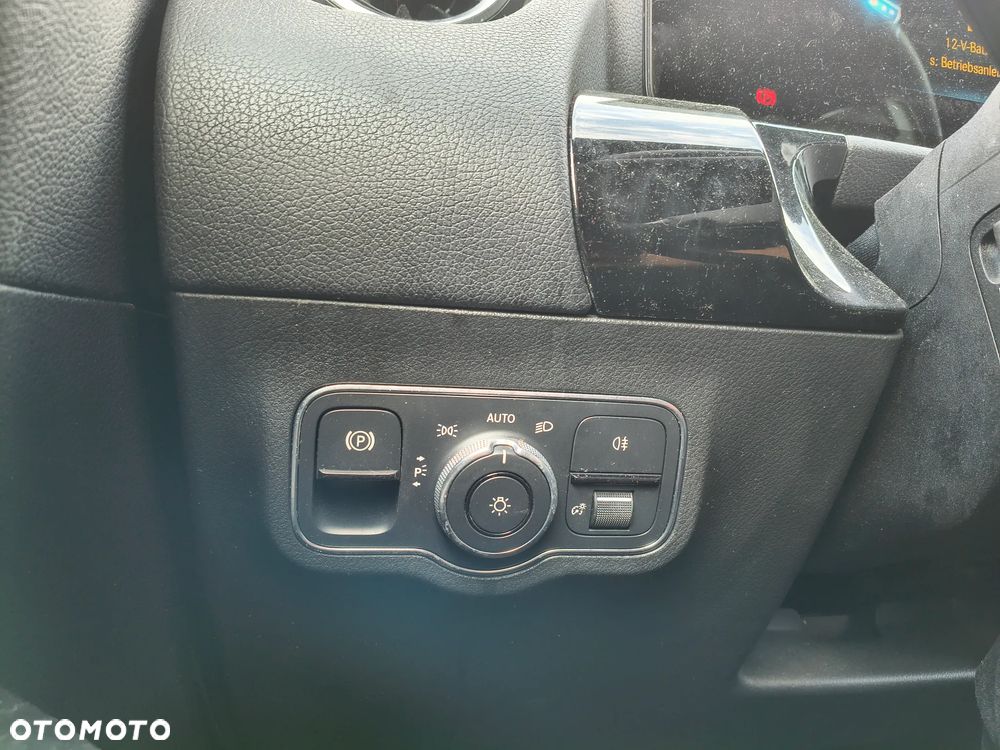 MERCEDES-BENZ KLASA B (W247) B 200 1.3 benzyna 2018 NA CZĘŚCI - 31