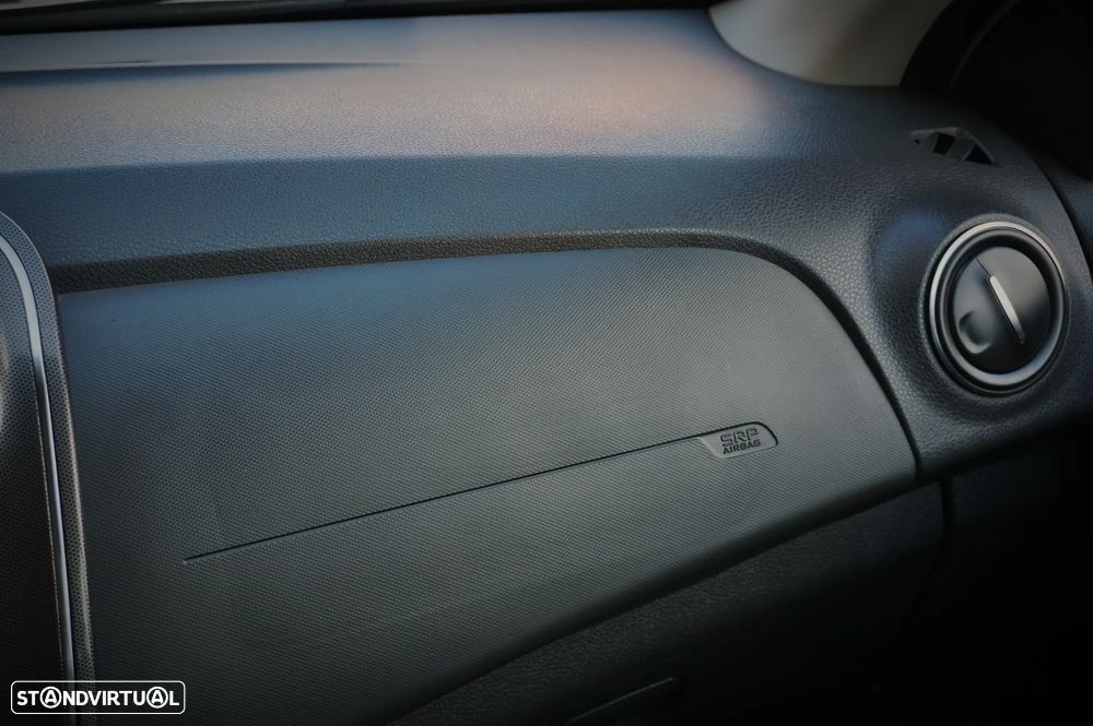 Dacia Logan MCV TCe 90 S&S Prestige - 33