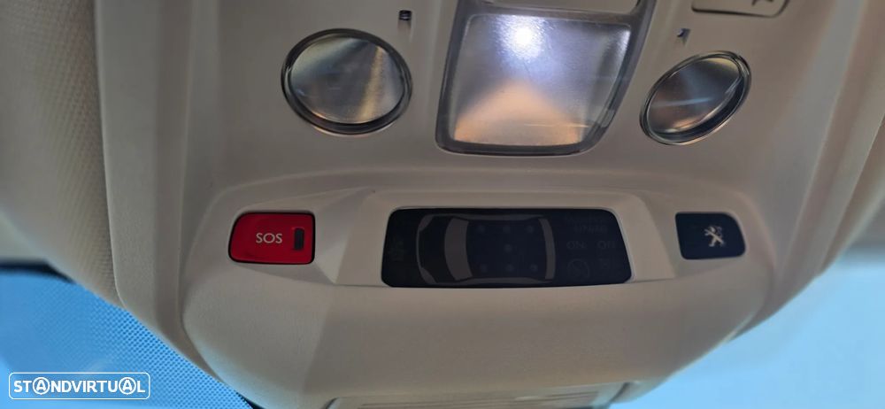 Peugeot 5008 PureTech 130 EAT8 Stop & Start Allure Pack - 27