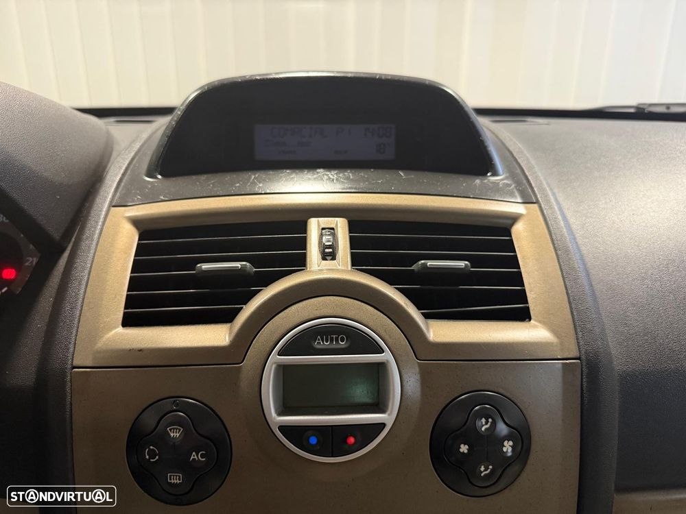 Renault Mégane Break 1.5 dCi Privilège Luxe - 11