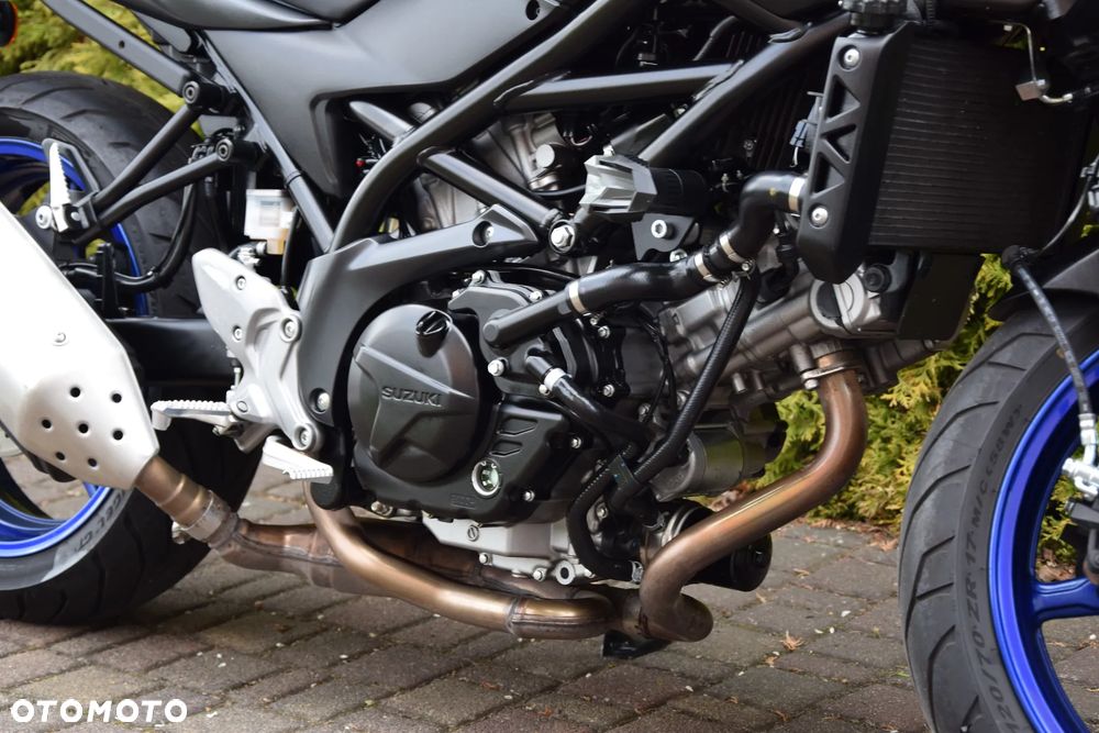 Suzuki SV - 7