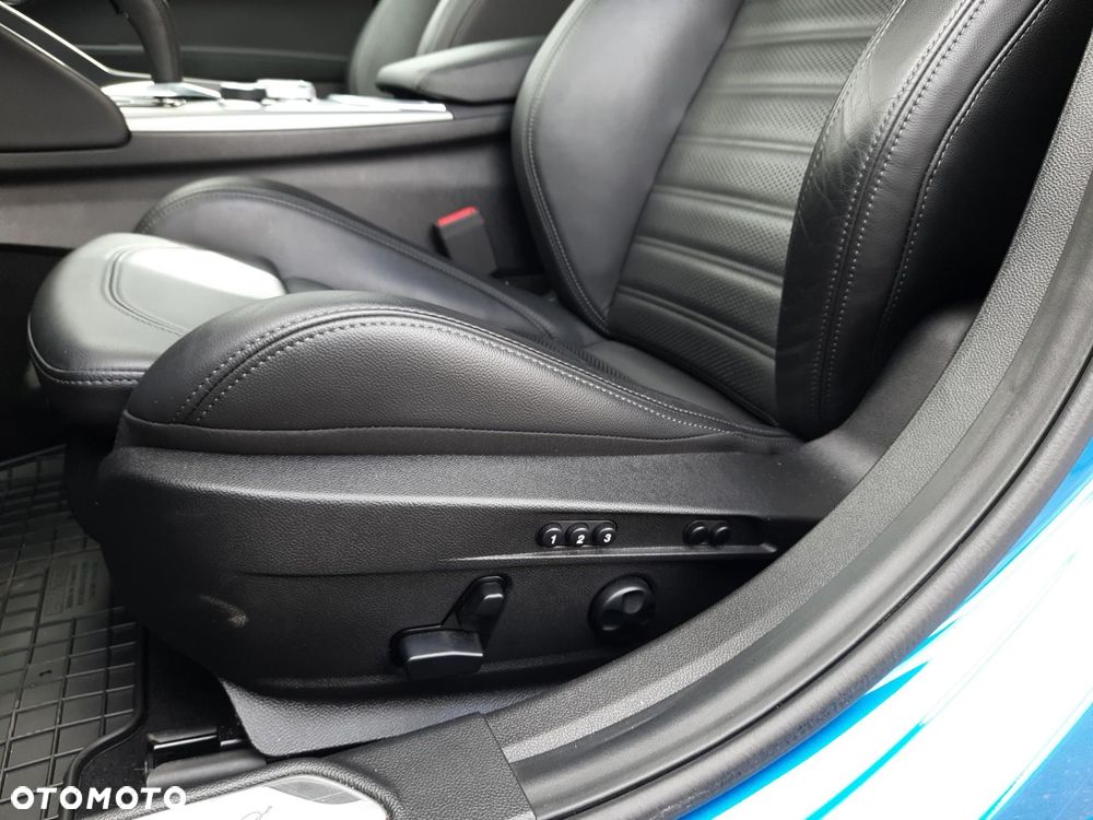 Alfa Romeo Giulia - 12