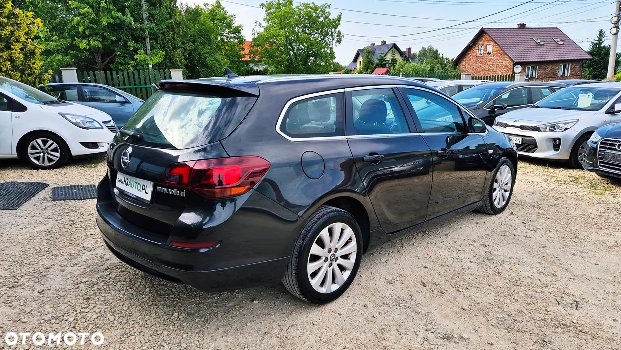 Opel Astra IV 1.4 T Cosmo - 15