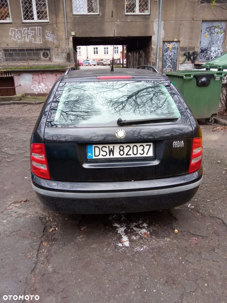 Skoda Fabia 1.4 16V Choice - 9