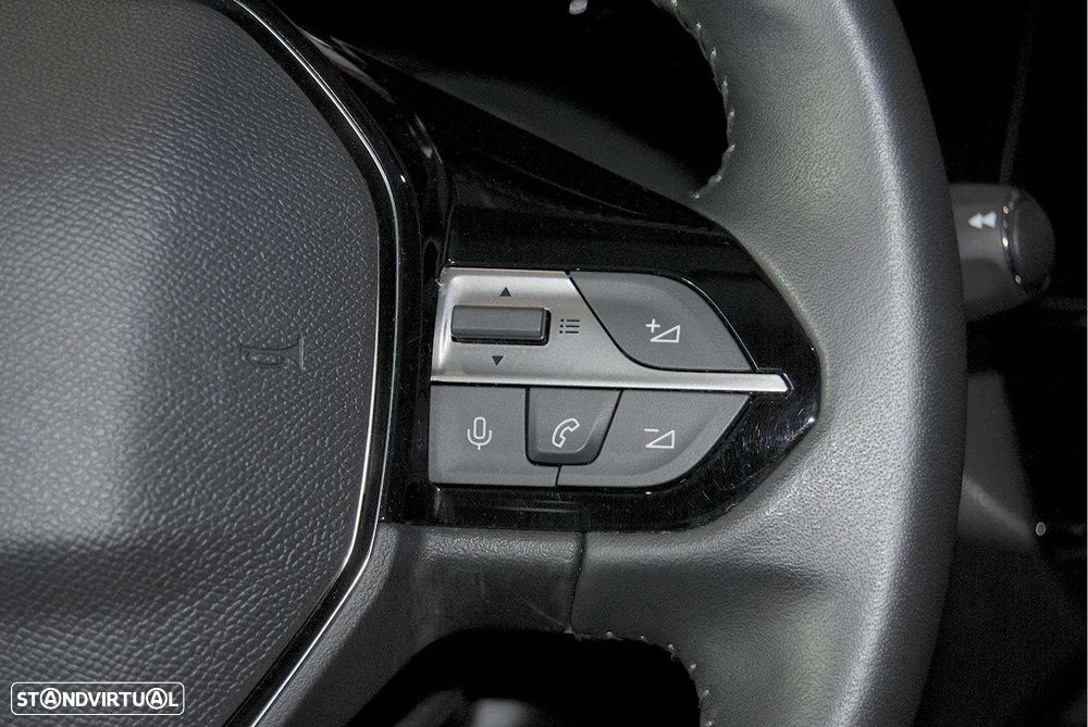 Peugeot 308 1.2 PureTech Allure - 22