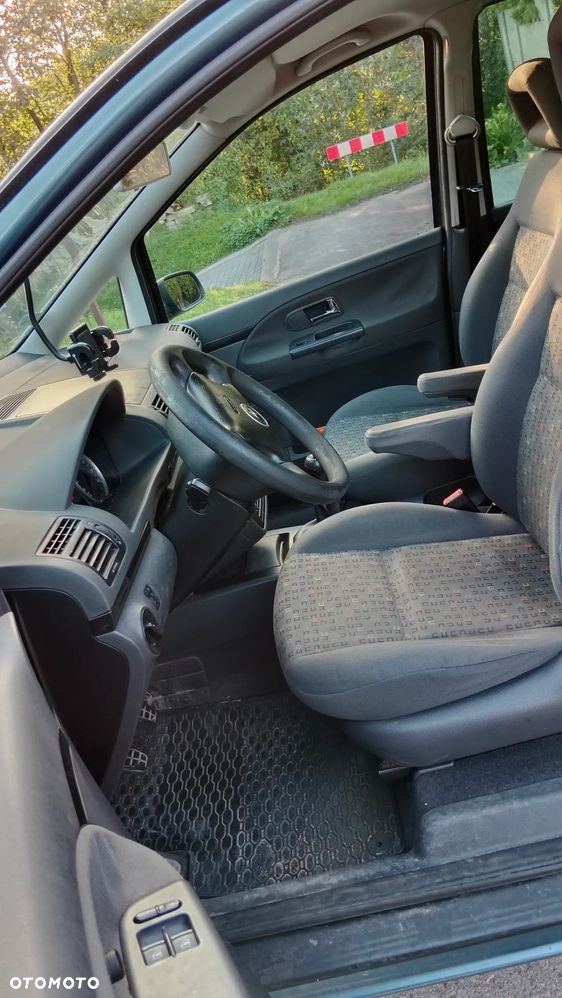 Volkswagen Sharan 2.0 Basis - 7