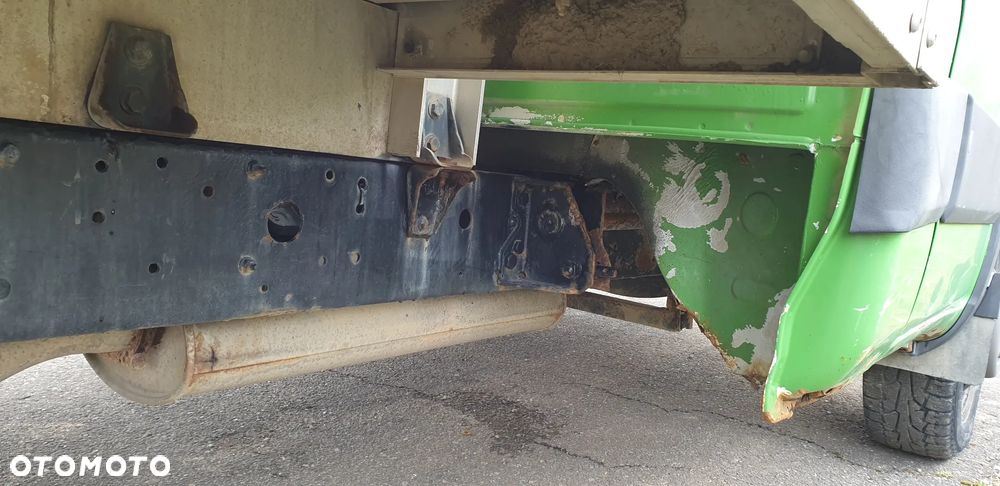 Iveco DAILY 35C17 - 8