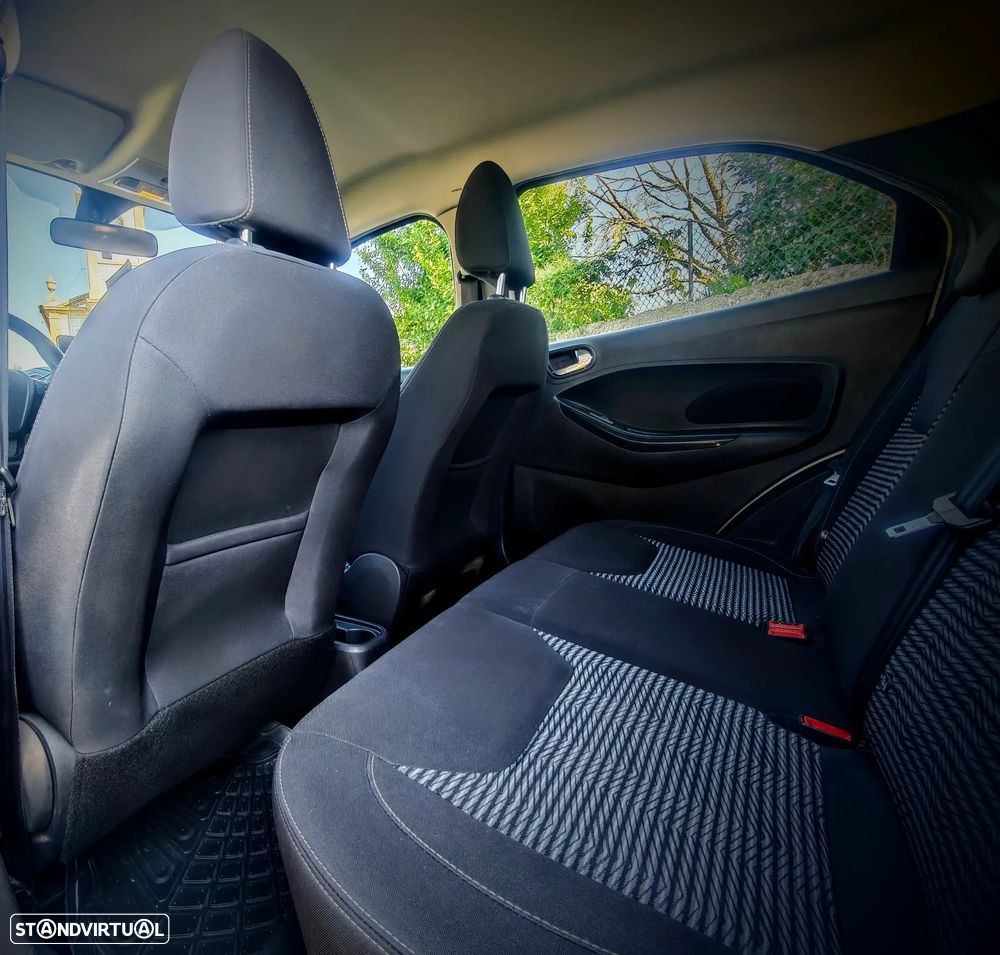 Ford KA+ 1.2 Ti-VCT White & Black Edition - 13