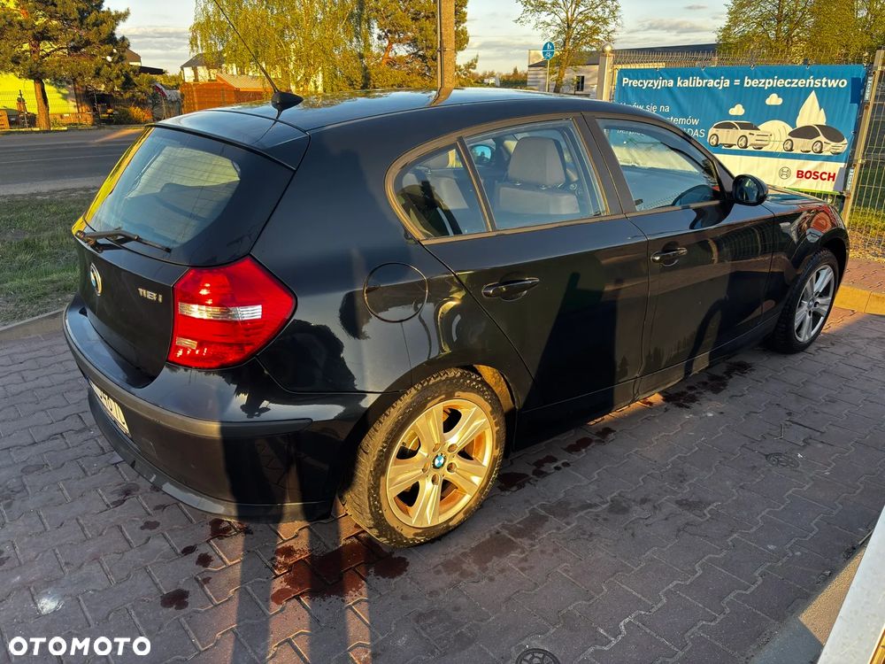 BMW Seria 1 118i - 2