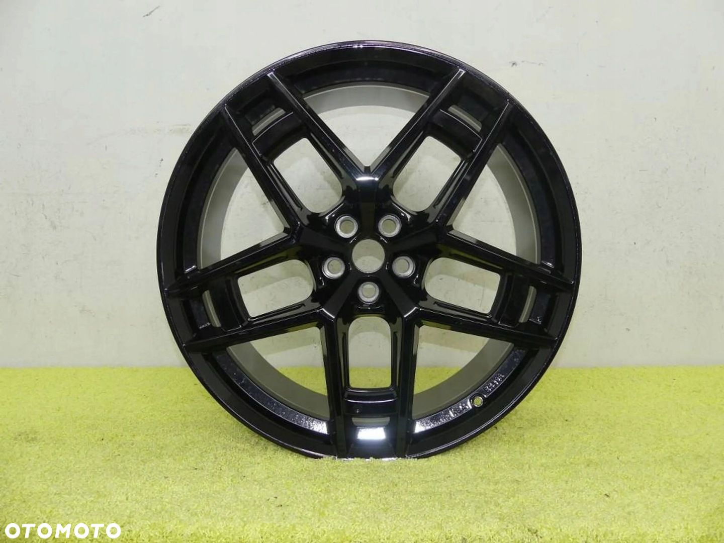Felga Felgi Borbet Y10524 Range Rover Sport L949 Vogue 5x120 10,5x24 ET34 - 1