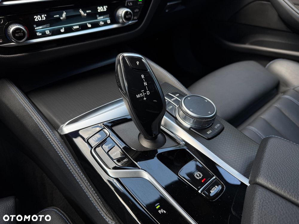 BMW Seria 5 530i GPF M Sport sport - 21