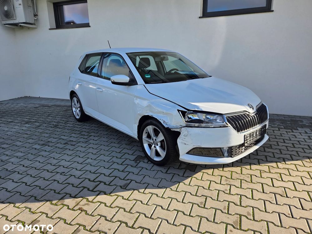 Skoda Fabia - 6