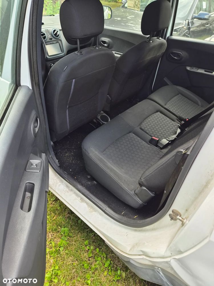 Dacia Lodgy dCi 110 Stepway - 6