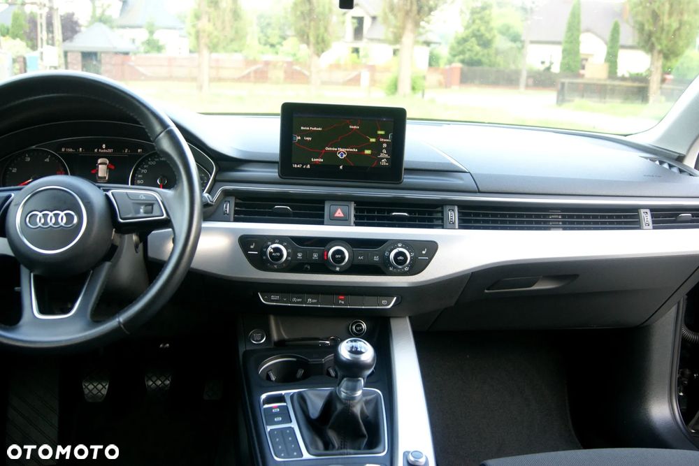 Audi A4 Avant 2.0 TDI - 31
