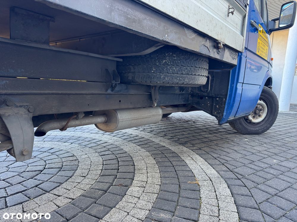 Mercedes-Benz SPRINTER - 12