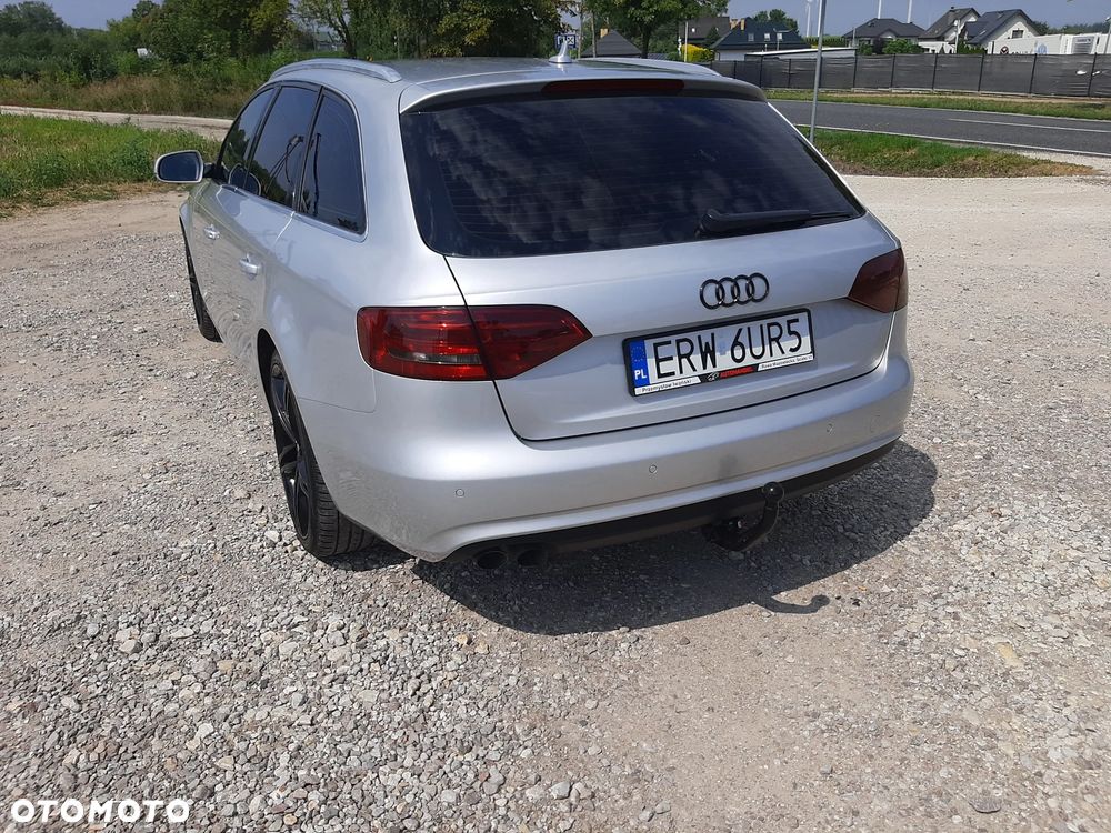Audi A4 Avant 2.0 TDI DPF Attraction - 10