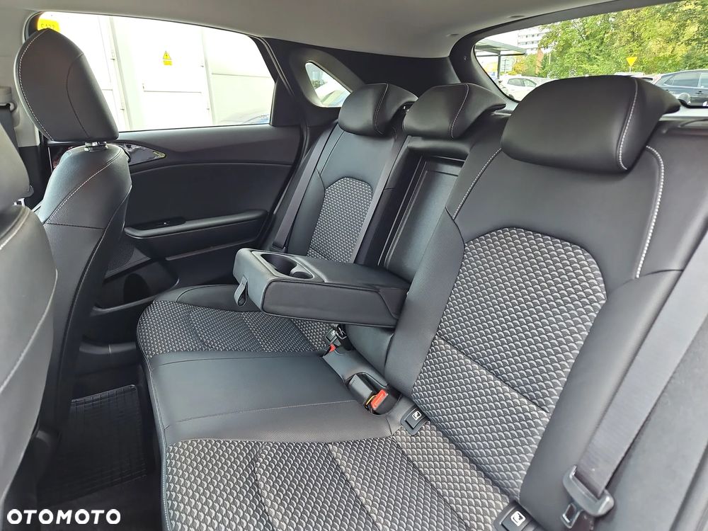 Kia Ceed 1.5 T-GDI Tribute DCT - 16