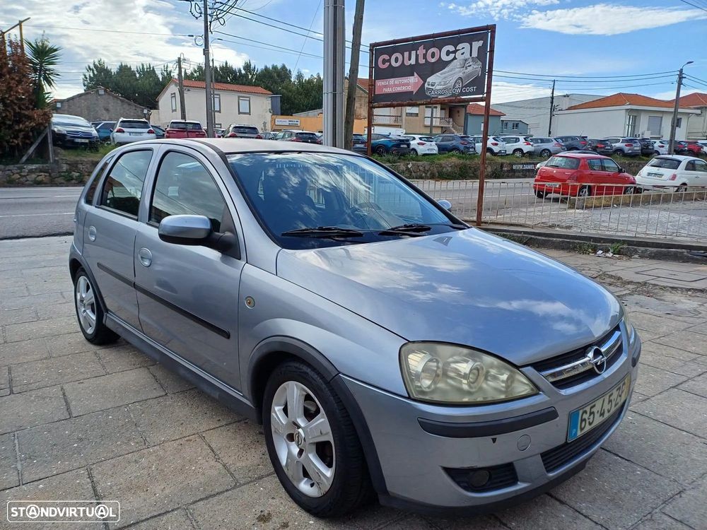 Opel Corsa 1.2 Twinport First - 2