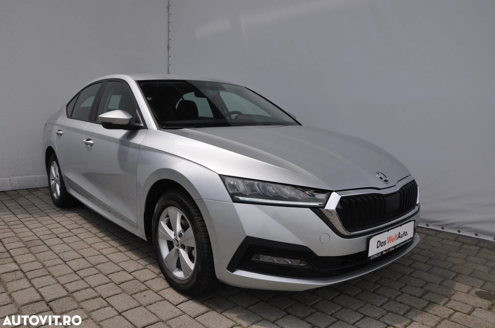 Skoda Octavia 2.0 TDI DSG Ambition - 7