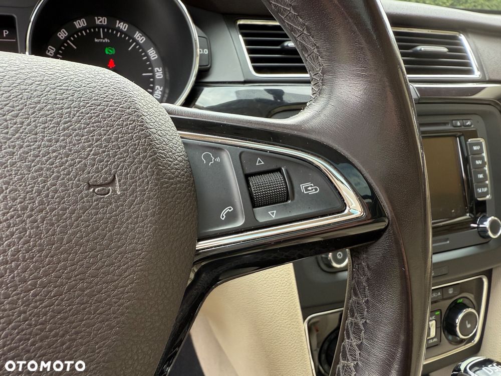 Skoda Superb 3.6 FSI 4x4 L&K DSG - 29