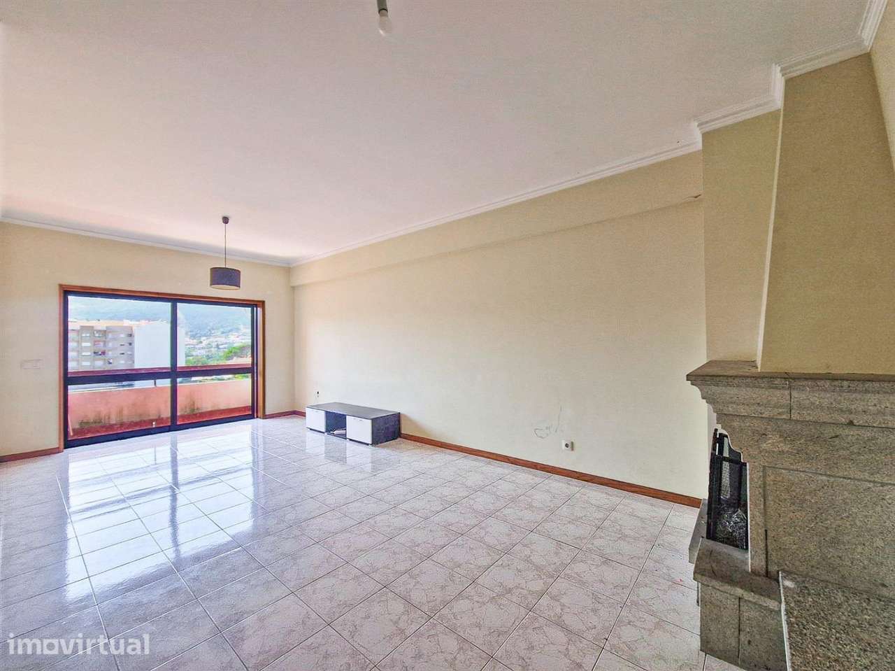 Apartamento T3, Meadela - Grande imagem: 2/12